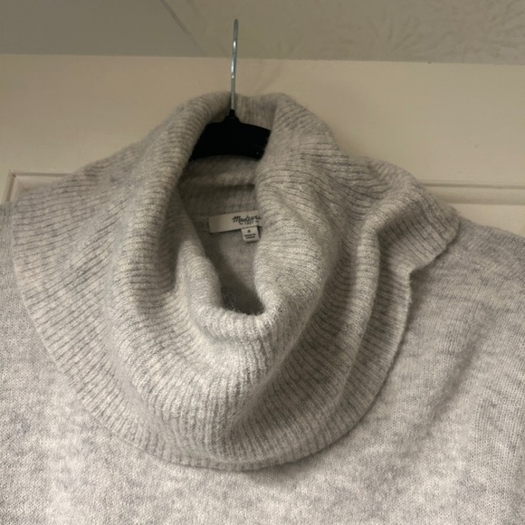 Madewell viewpoint turtleneck sweater-dress - Picture 5 of 8